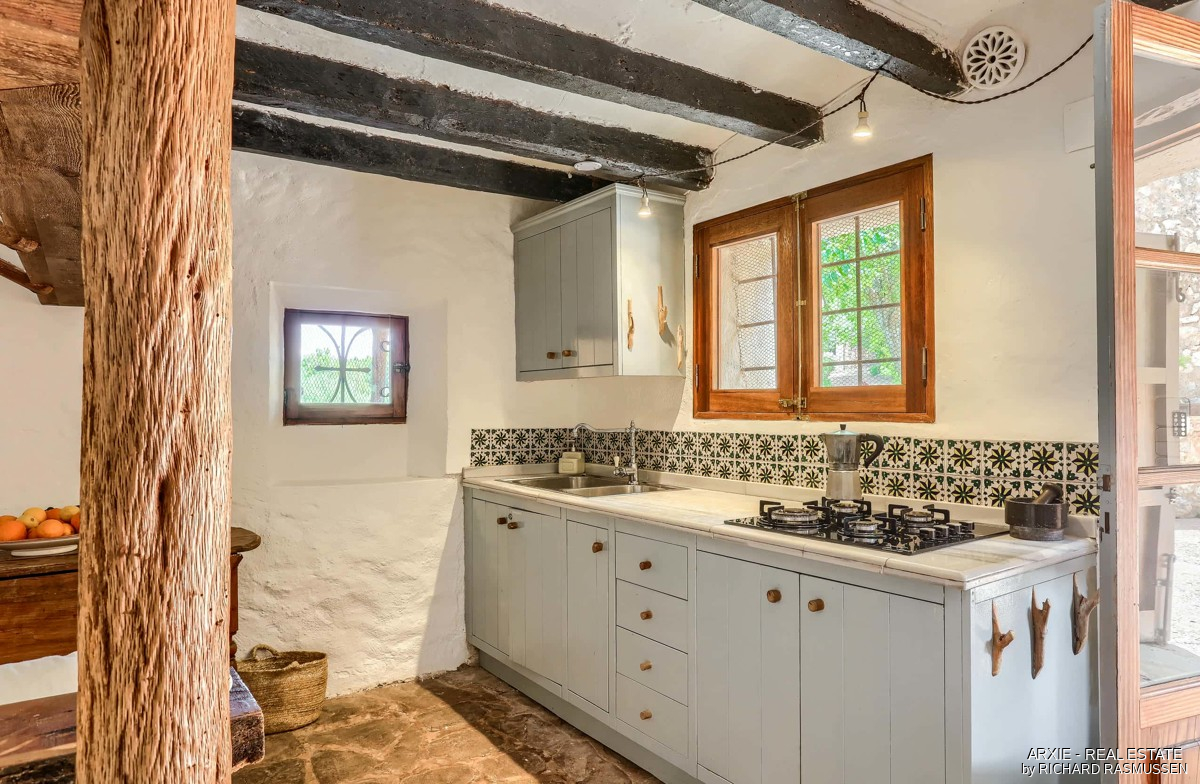 Kitchen 1 - 1