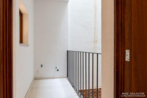 27A_Balcony_01
