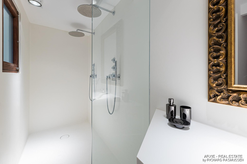 27A_Bathroom_04