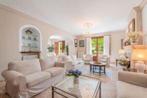 18A_Livingroom_01
